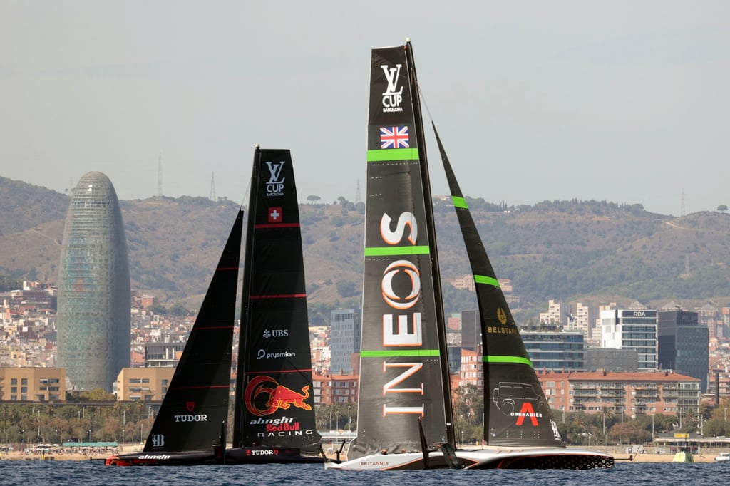 Alinghi Red Bull Racing (left) and INEOS Britannia compete on the third day of the Louis Vuitton Cup semi-finals in Barcelona on September 16, 2024. Photo: EPA-EFE