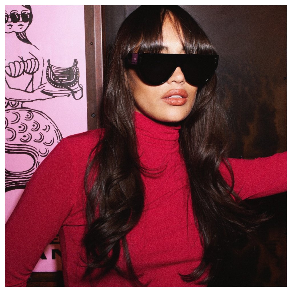 Thalia Besson is stylish both on screen and off. Photo: @vecchio_paris/Instagram
