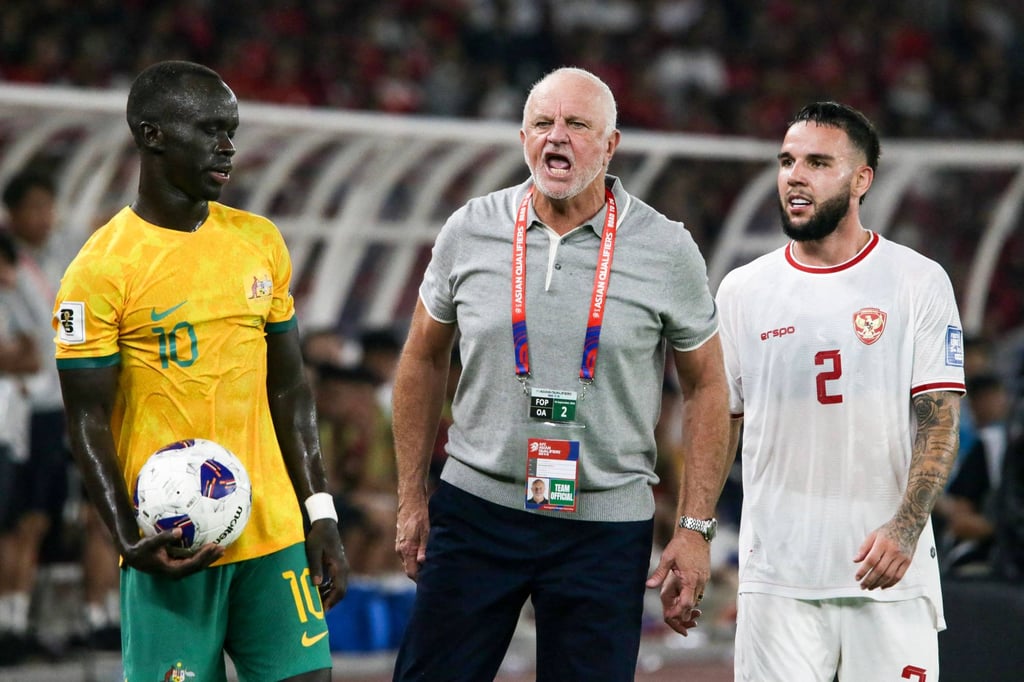 Graham Arnold (centre) quit after a scoreless draw with Indonesia (above) and a 1-0 home loss to Bahrain. Photo: AFP Graham Arnold (centre) quit after a scoreless draw with Indonesia (above) and a 1-0 home loss to Bahrain. Photo: AFP