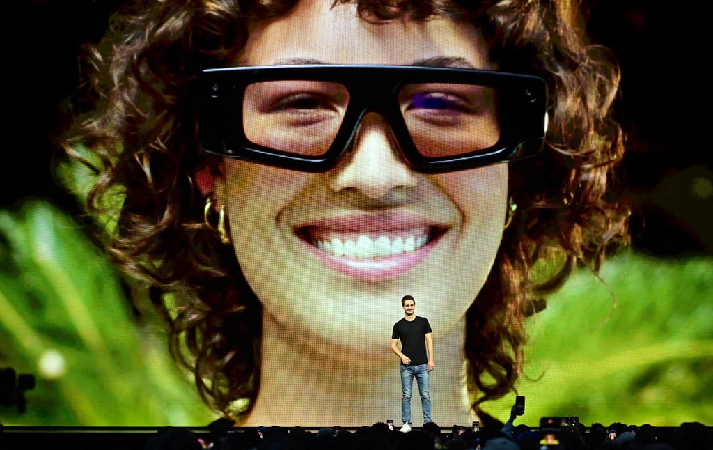 Snap CEO Evan Spiegel introducing the company’s new AR glasses last week. Photo: AFP Snap CEO Evan Spiegel introducing the company’s new AR glasses last week. Photo: AFP