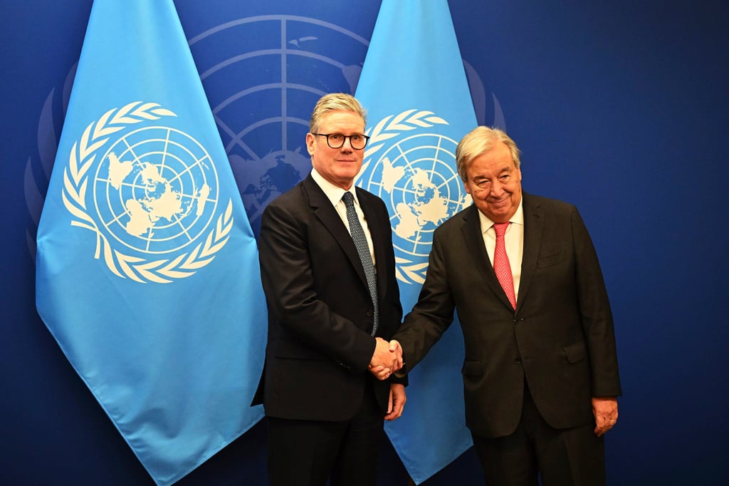 British Prime Minister Keir Starmer, left, shakes hands with United Nations Secretary General Antonio Guterres at the UN headquarters in New York on Thursday. Photo: Getty Images