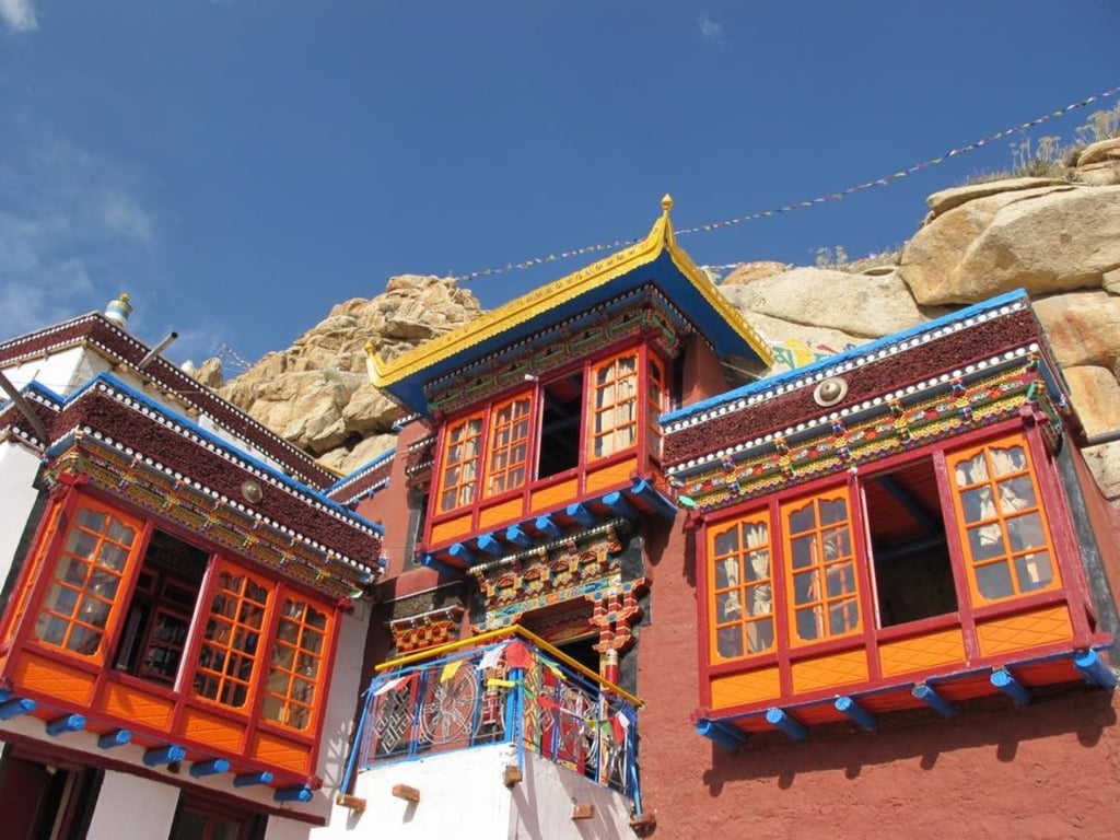 Takthok cave monastery in Ladakh, India. Photo: Instagram/shraddhaghosha