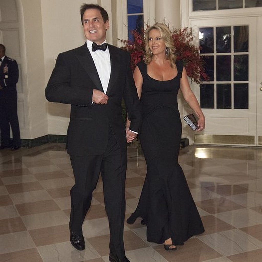 Meet Shark Tank billionaire Mark Cuban's long-time wife, Tiffany Stewart –  who made headlines on her 40th when Jon Bon Jovi gave her a Cartier watch,  and once called herself 'middle class' |