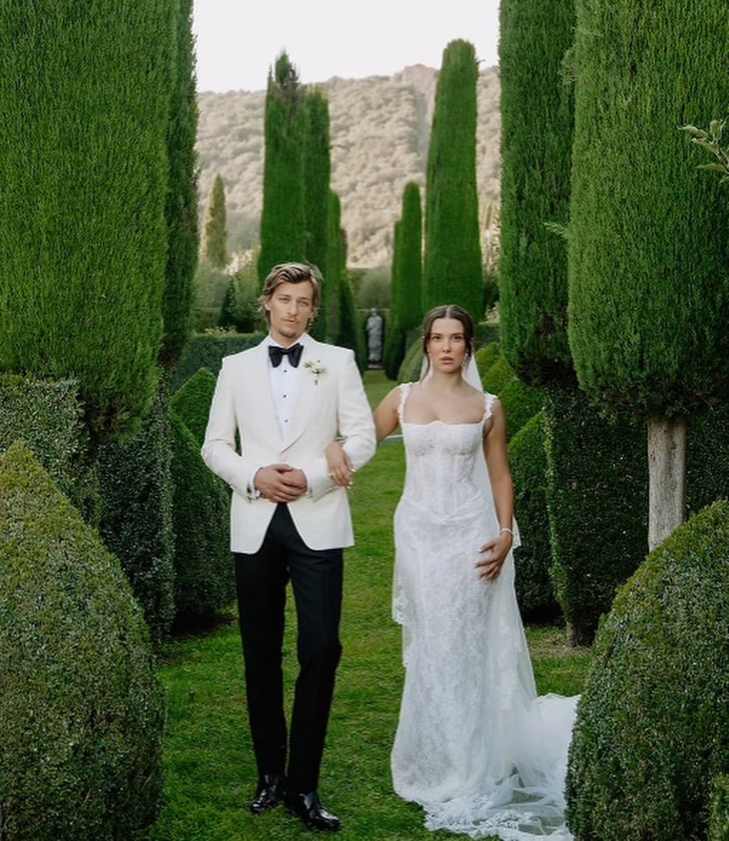 Millie Bobby Brown and Jake Bongiovi dropped their wedding photos on Instagram at the beginning of October. Photo: @milliebobbybrown/Instagram