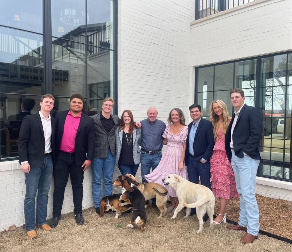The Drummonds have five children, including a foster son. Photo: @thepioneerwoman/Instagram The Drummonds have five children, including a foster son. Photo: @thepioneerwoman/Instagram
