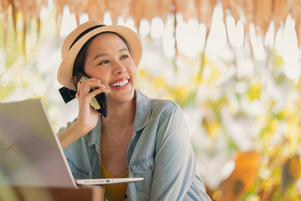 Digital nomads embrace the freedom to travel that a laptop brings, but at a cost. Photo: Shutterstock Digital nomads embrace the freedom to travel that a laptop brings, but at a cost. Photo: Shutterstock