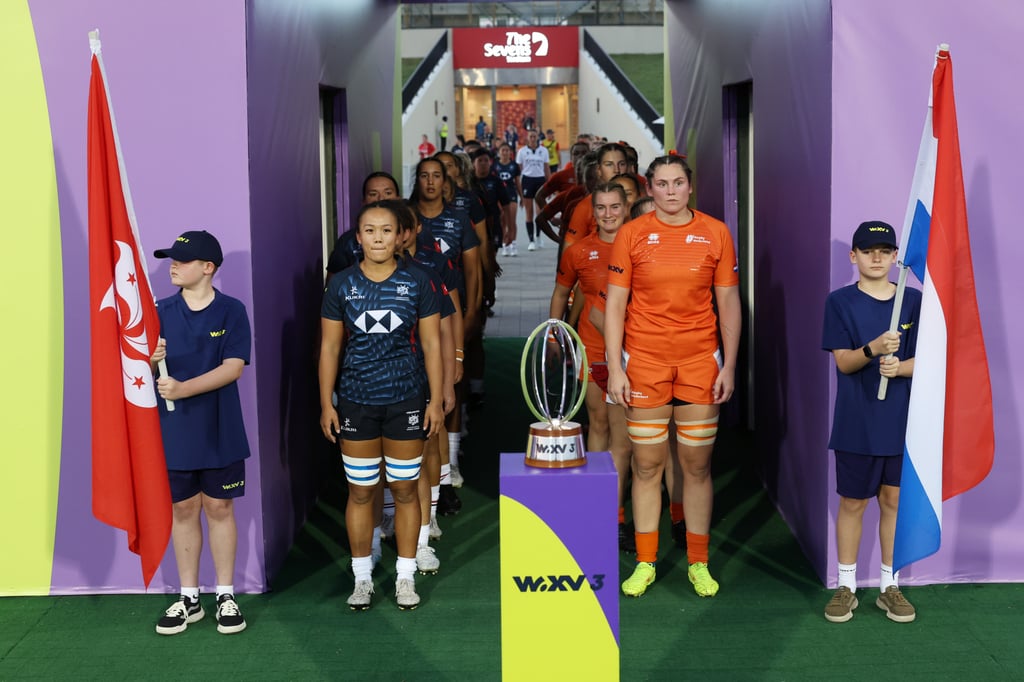 The Hong Kong and Netherlands players prepare to enter The Sevens Stadium in Dubai. Photo: World Rugby