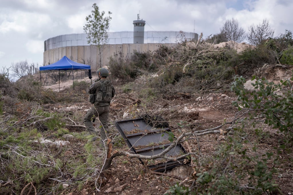An Israeli soldier next to a tunnel entrance, near a UNIFIL observation post in the southern Lebanese village of Naqoura. Photo: dpa An Israeli soldier next to a tunnel entrance, near a UNIFIL observation post in the southern Lebanese village of Naqoura. Photo: dpa
