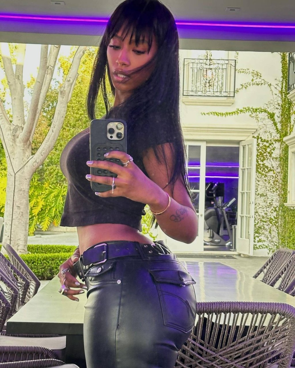 Who is Christian King Combs influencer girlfriend, Raven Tracy – who he  was seen partying with after Diddys court hearing? She worked with Kylie  Jenner on Kylie Swim and runs Body By