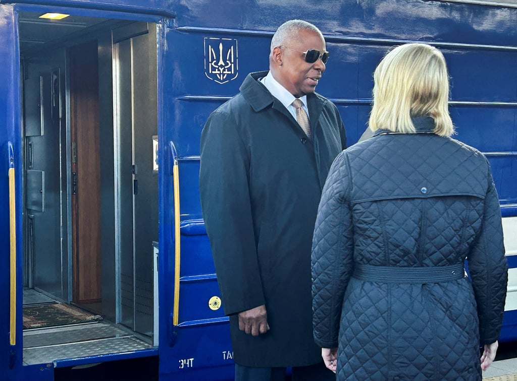US Defence Secretary Lloyd Austin arrives in Kyiv after an overnight train trip from Poland and is greeted by the US Ambassador to Ukraine, Bridget Brink. Photo: Reuters