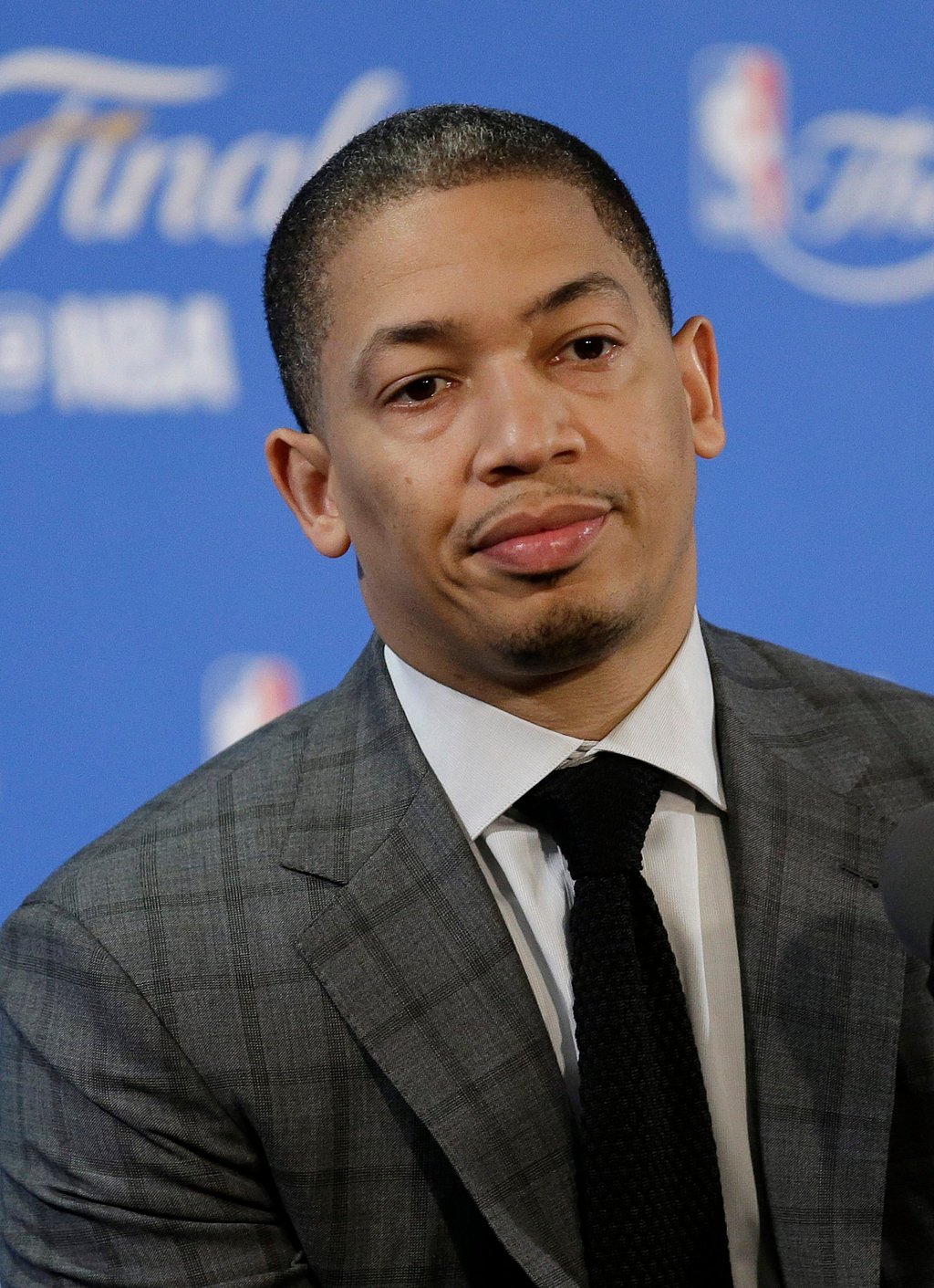 Los Angeles Clippers head coach Tyronn Lue in June 2016. Photo: AP Los Angeles Clippers head coach Tyronn Lue in June 2016. Photo: AP