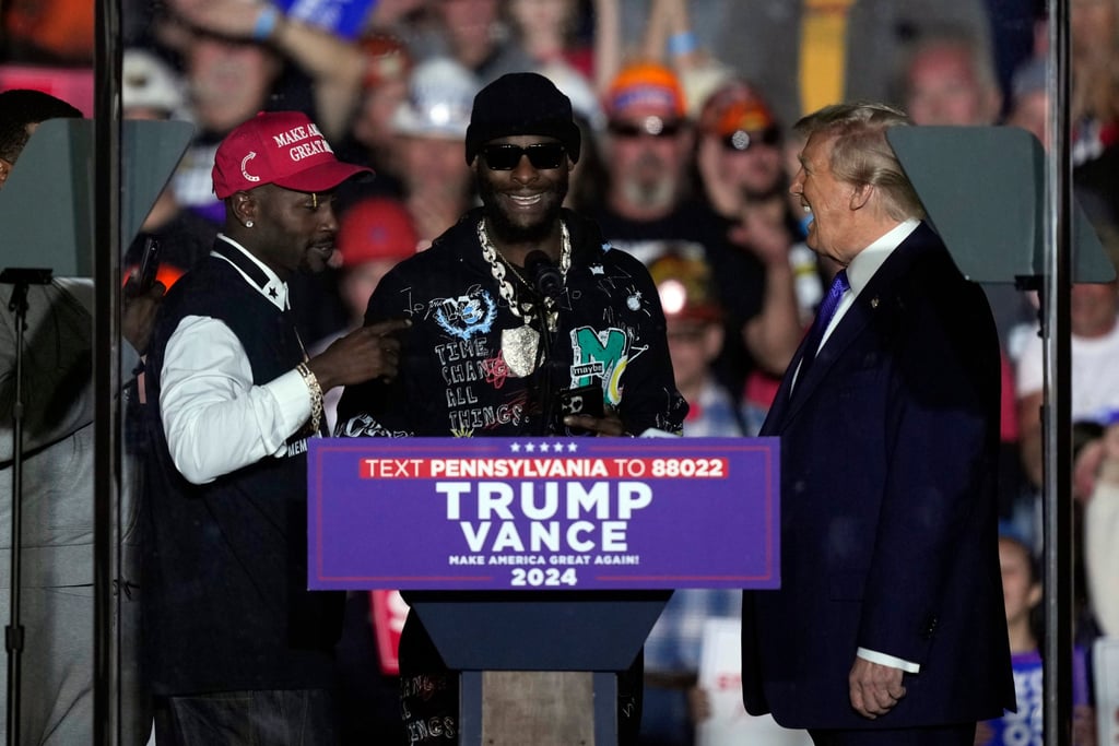 Meet Le Veon Bell the ex NFL star backing Donald Trump for president from insulting Kamala Harris to joining OnlyFans and why 1 of his 6 baby mamas called him the worst human