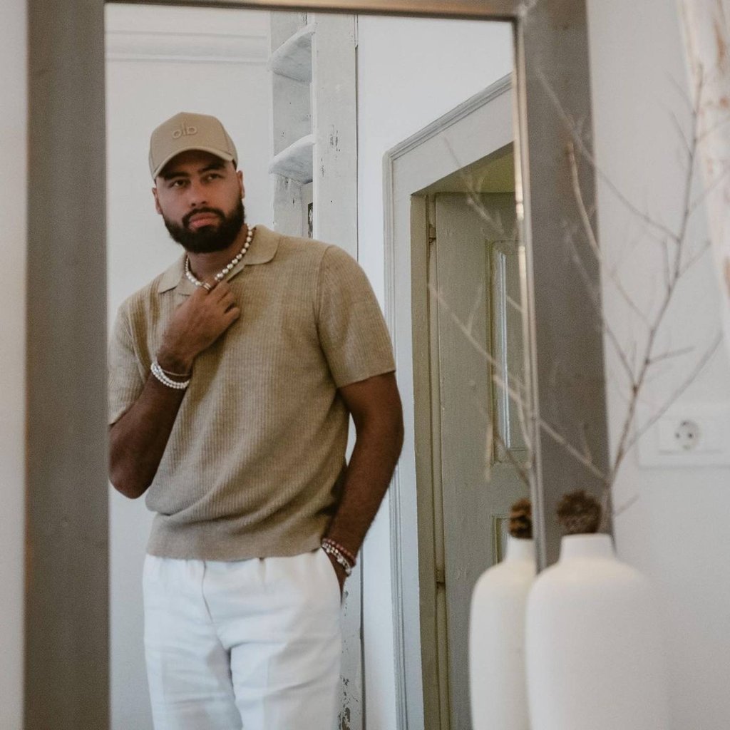 Ross Travis hails from Minnesota. Photo: @bosstravis43/Instagram