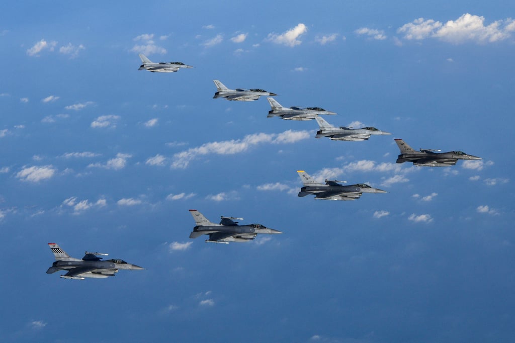 South Korea-ROK Air Force F-16s and US Air Force F-16s take part in a joint drill. File photo: DPA South Korea-ROK Air Force F-16s and US Air Force F-16s take part in a joint drill. File photo: DPA