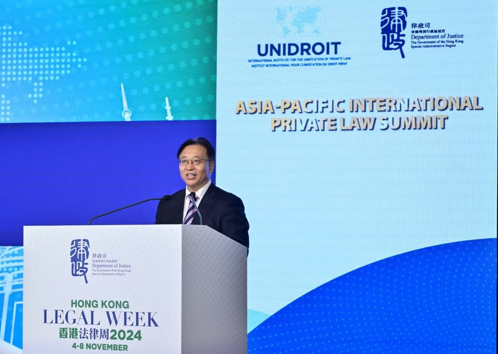 Cui Jianchun speaks at a legal forum on interconnectivity and development on the second day of “Legal Week”. Photo: Handout