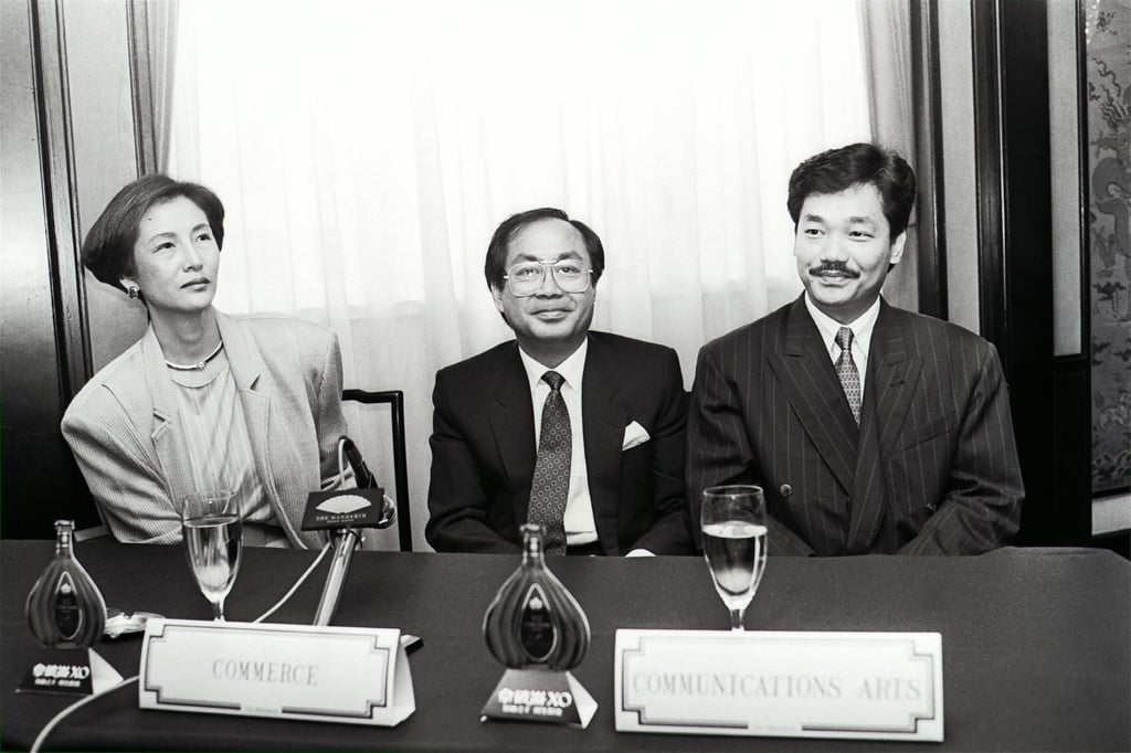 Po Chung (centre), with ballerina Jean Wong and comic publisher Tony Wong Yuk-long, was among the 10 winners of the 1987 Courvoisier Awards for Business Excellence. Photo: SCMP Pictures