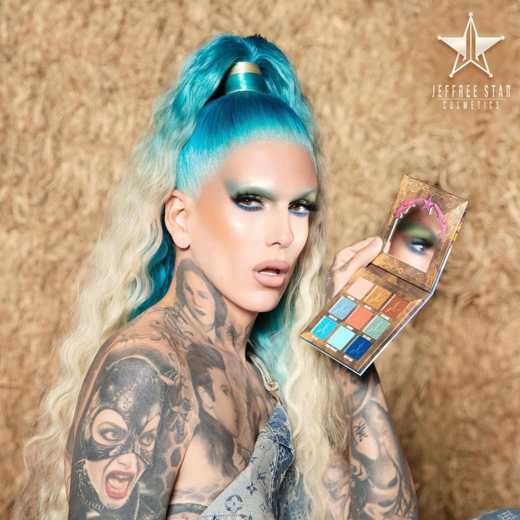 Jeffree Star posing with his Star Ranch eyeshadow palette, which fans snapped up right away. Photo: @jeffreestar/Instagram