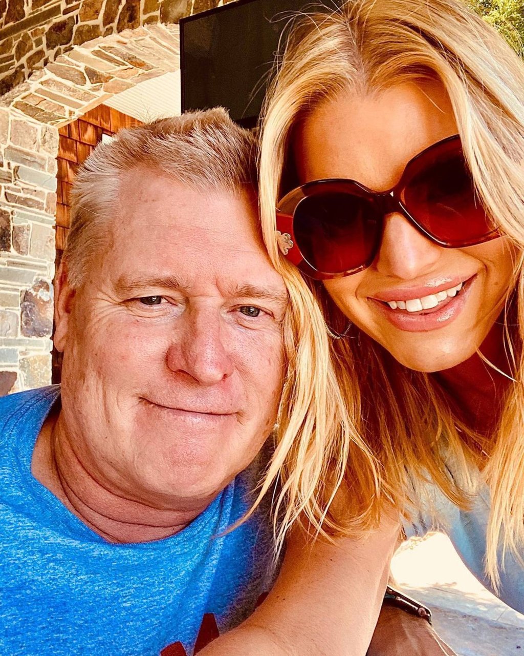 Jessica Simpson with her dad Joe Simpson, who managed her early career. Photo: @jessicasimpson/Instagram Jessica Simpson with her dad Joe Simpson, who managed her early career. Photo: @jessicasimpson/Instagram