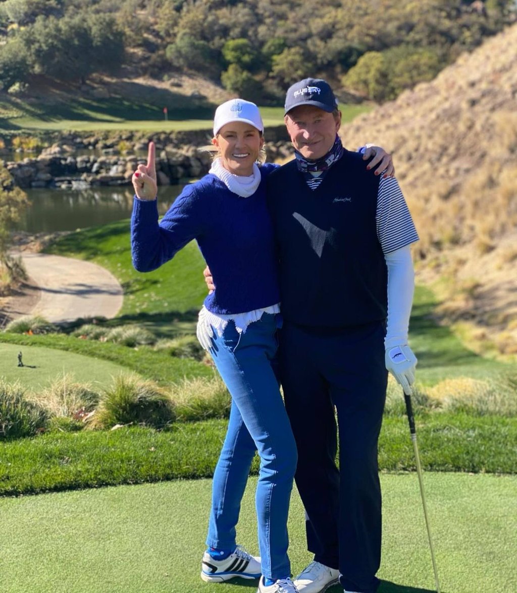 Who is Wayne Gretzky’s Trump supporting wife, Janet Jones Gretzky? The