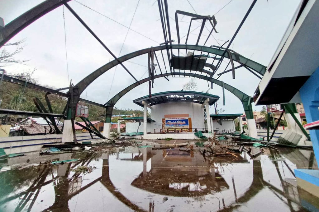 A damaged structure caused by Typhoon Man-yi in Viga, Catanduanes province, northeastern Philippines. Photo: AP A damaged structure caused by Typhoon Man-yi in Viga, Catanduanes province, northeastern Philippines. Photo: AP