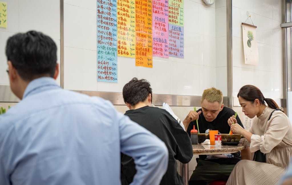 Most of the customers come to Wing Hop Sing for the eatery’s claypot rice. Photo: Alexander Mak