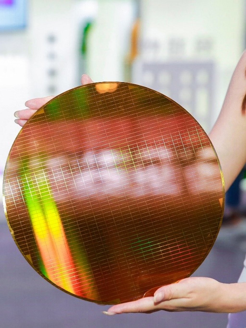 YMTC’s 64-layer 3D NAND flash memory wafer. Photo: YMTC