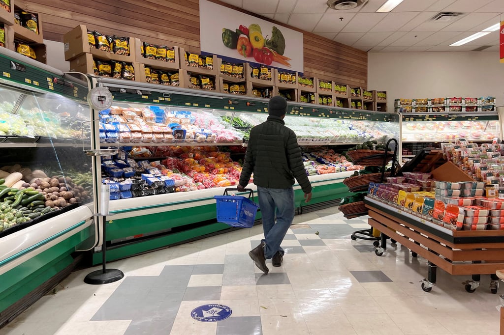 A person shops at the North Mart supermarket in Iqaluit, Nunavut, Canada. Photo: Reuters