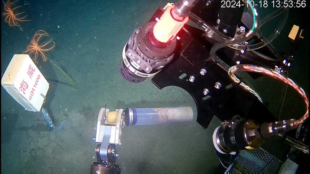 The Mariana Trench is one of the most inaccessible places on the planet, but now the Chinese Haiwei GD11000 cable can reach this remote seabed. Photo: Dalian Maritime University The Mariana Trench is one of the most inaccessible places on the planet, but now the Chinese Haiwei GD11000 cable can reach this remote seabed. Photo: Dalian Maritime University
