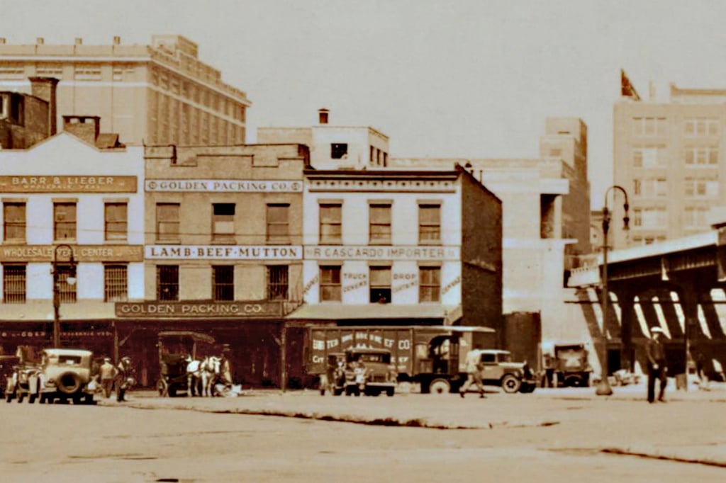 Part of New York’s Meatpacking District in the 1930s with the High Line Railway (right) still under construction. Photo: Collections of the New York Public Library via AP