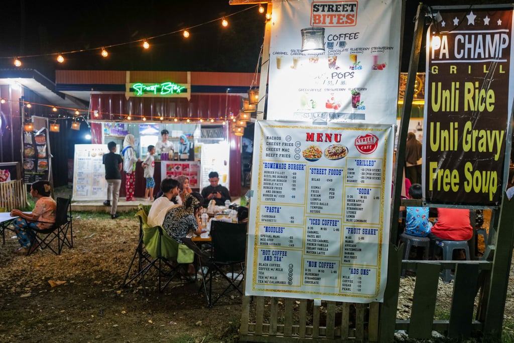 An eatery at Mauboh Beach in Patikul town, one of Sulu’s tourist spots. Photo: Jeoffrey Maitem An eatery at Mauboh Beach in Patikul town, one of Sulu’s tourist spots. Photo: Jeoffrey Maitem