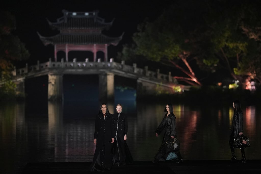 The Chanel Métiers d’Art 2024-25 show took place on the shores of West Lake in Hangzhou, China. Photo: AP The Chanel Métiers d’Art 2024-25 show took place on the shores of West Lake in Hangzhou, China. Photo: AP