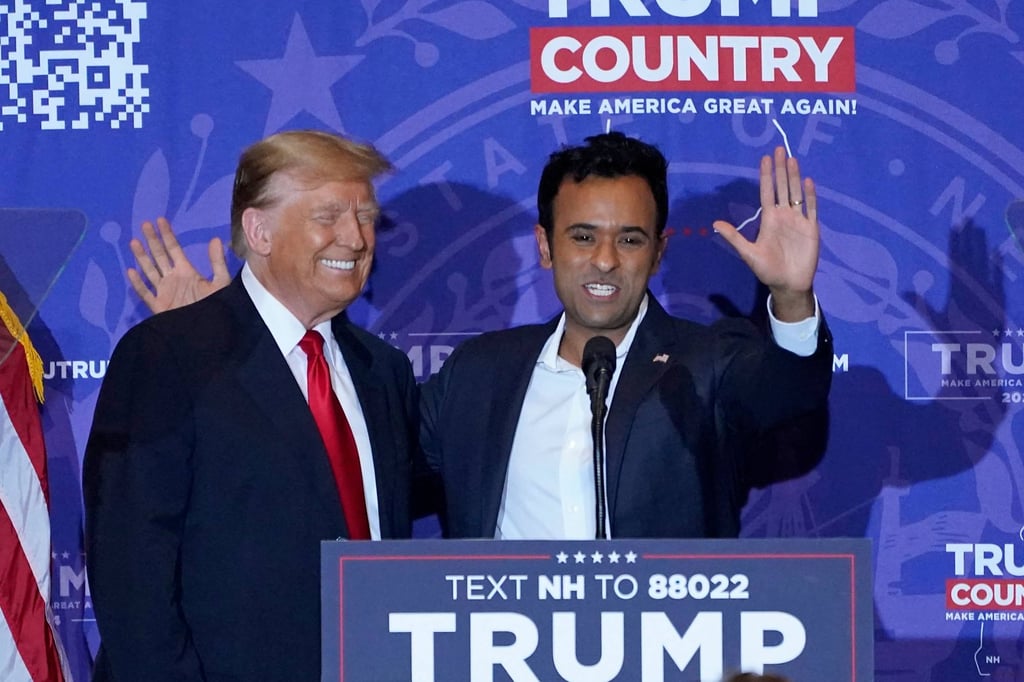 Vivek Ramaswamy (right) endorses Donald Trump in Atkinson, New Hampshire, on January 16, 2024. Photo: AFP Vivek Ramaswamy (right) endorses Donald Trump in Atkinson, New Hampshire, on January 16, 2024. Photo: AFP