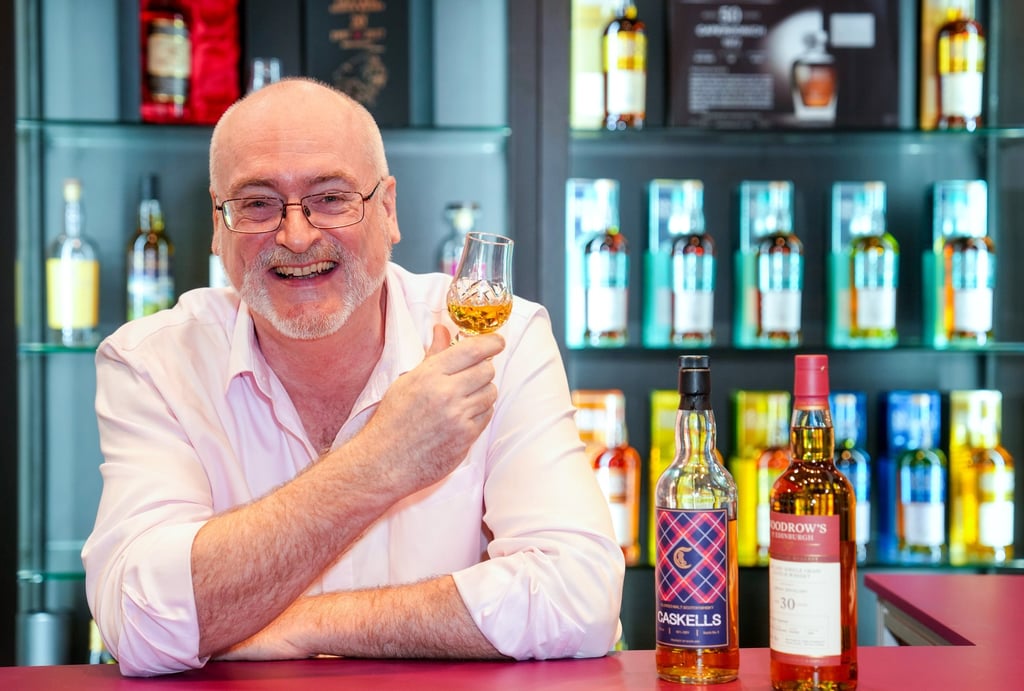 Hong Kong’s tax cut does not go far enough if the city wants to compete with established rivals such as Singapore and Taiwan, John Rhodes says. Photo: Elson Li