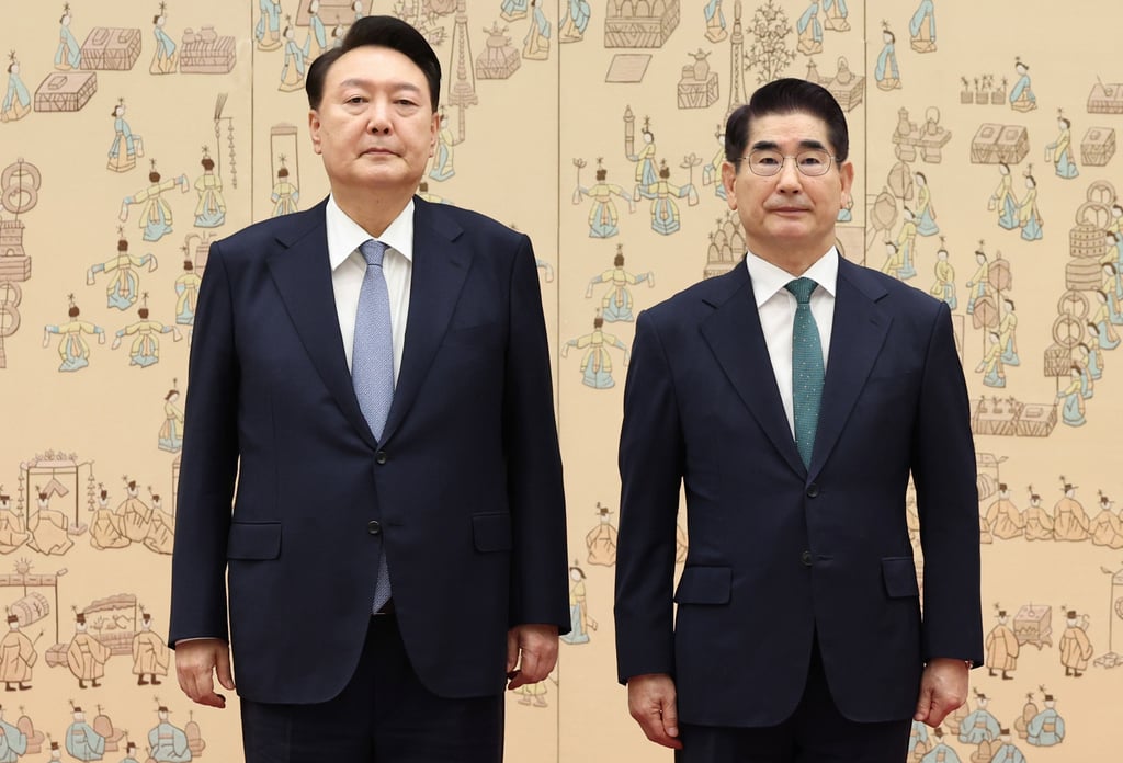 Yoon Suk-yeol (left), President of South Korea, stands next to the then-Defence Minister Kim Yong-hyun after presenting him with his certificate of appointment at the Presidential Office in Seoul in September. Photo: dpa Yoon Suk-yeol (left), President of South Korea, stands next to the then-Defence Minister Kim Yong-hyun after presenting him with his certificate of appointment at the Presidential Office in Seoul in September. Photo: dpa
