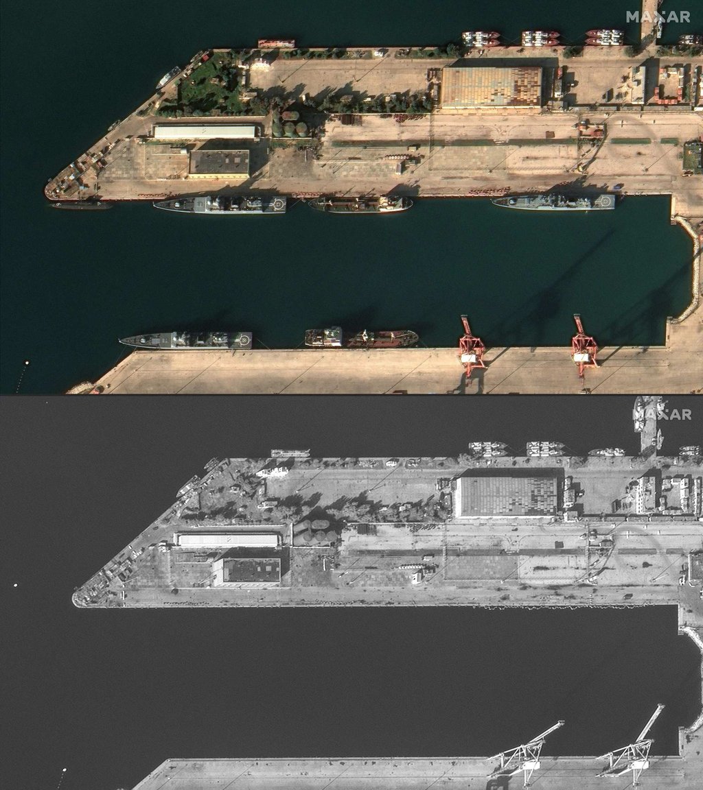Satellite images show Russia’s Tartus naval base on December 5 (top) and the same location (bottom) after ships departed on December 10. Photo: Maxar Technologies via AFP