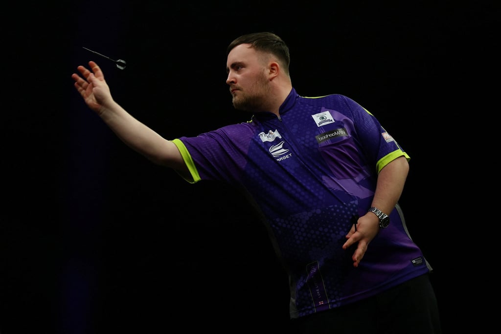 Luke Littler beat Luke Humphries 11-7 in the Premier League final to win the title in his debut season. Photo: Reuters