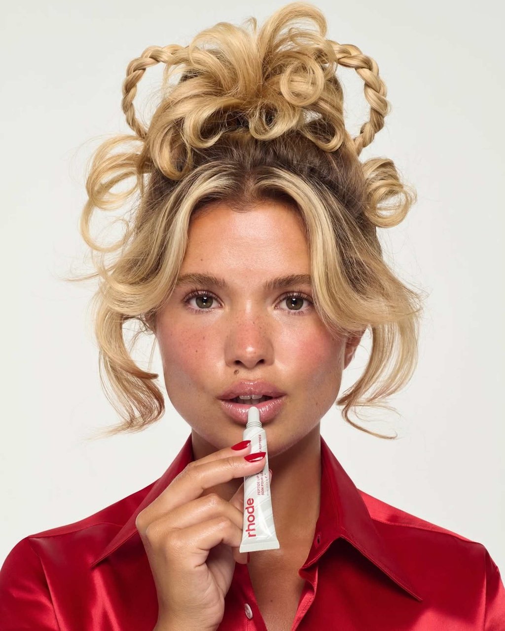 Matilda Djerf in the campaign for her collaboration with Hailey Bieber’s Rhode make-up line. Photo: @matildadjerf/Instagram Matilda Djerf in the campaign for her collaboration with Hailey Bieber’s Rhode make-up line. Photo: @matildadjerf/Instagram