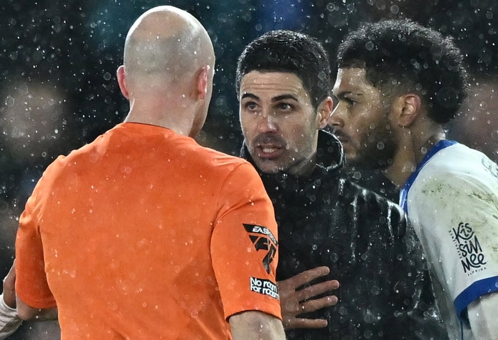 Arsenal manager Mikel Arteta (right) has a word with referee Anthony Taylor after his side’s draw with Brighton. Photo: EPA-EFE Arsenal manager Mikel Arteta (right) has a word with referee Anthony Taylor after his side’s draw with Brighton. Photo: EPA-EFE
