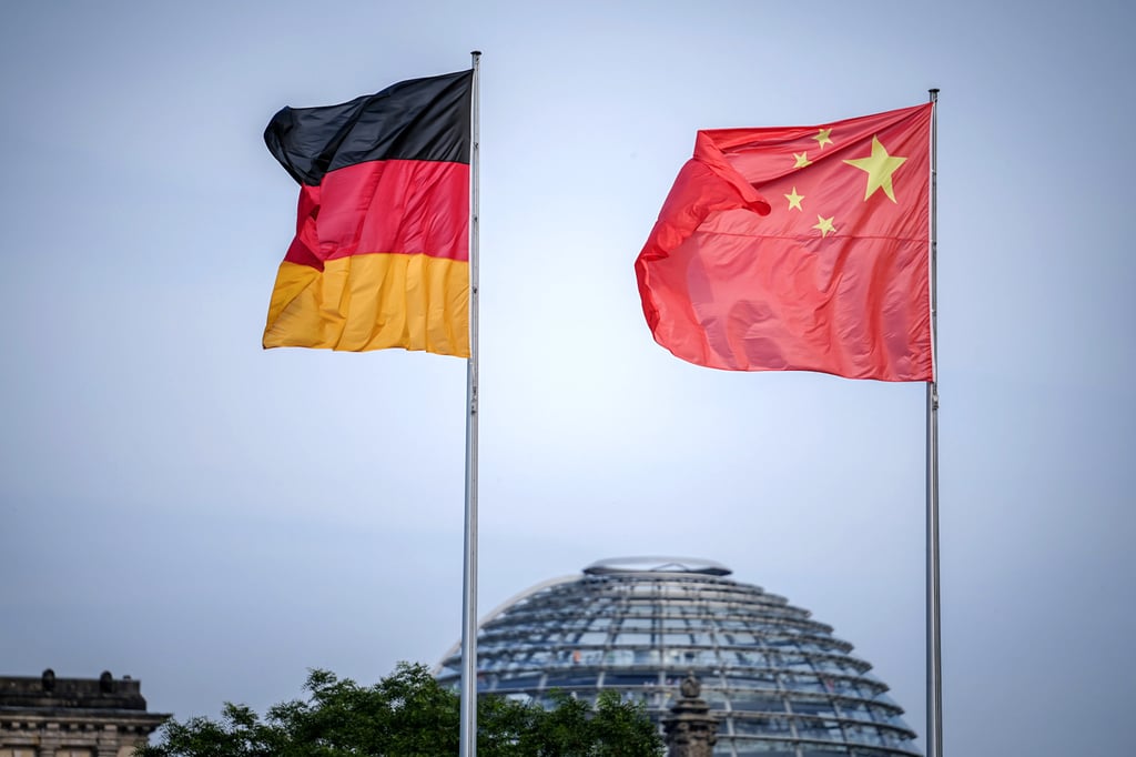German and Chinese flags wave in the wind in front of the Federal Chancellery in Berlin in June 2023. Photo: dpa German and Chinese flags wave in the wind in front of the Federal Chancellery in Berlin in June 2023. Photo: dpa