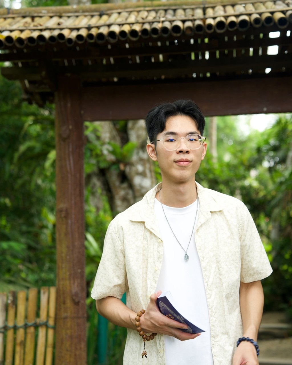 Chee Hee Seng is spreading the word of the value of TCM through social media, raising followers’ awareness – and curiosity – about this age-old medical system. Photo: Instagram/tcmbycheehee Chee Hee Seng is spreading the word of the value of TCM through social media, raising followers’ awareness – and curiosity – about this age-old medical system. Photo: Instagram/tcmbycheehee