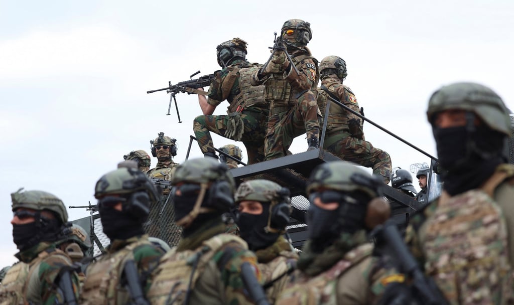 Iraqi security forces on the outskirts of Baghdad. Photo: Reuters Iraqi security forces on the outskirts of Baghdad. Photo: Reuters