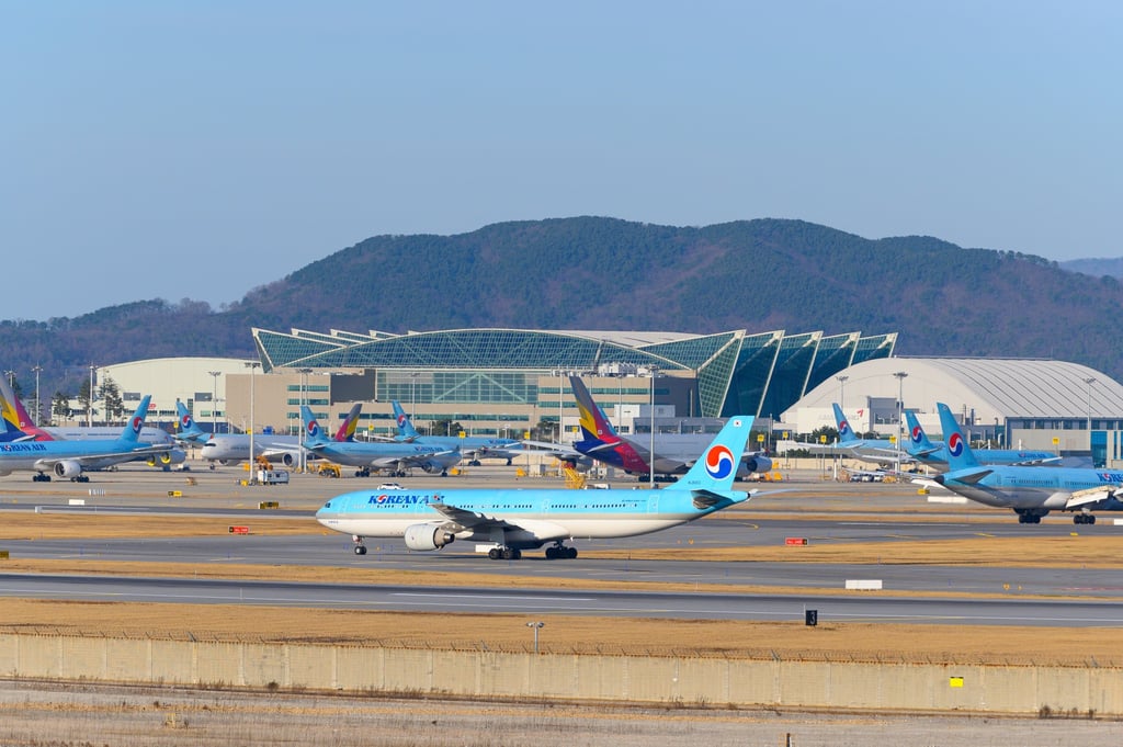 A Korean Air jet taxis at Incheon International Airport. South Korean airlines are offering big discounts on flights to the country this winter. Photo: Shutterstock