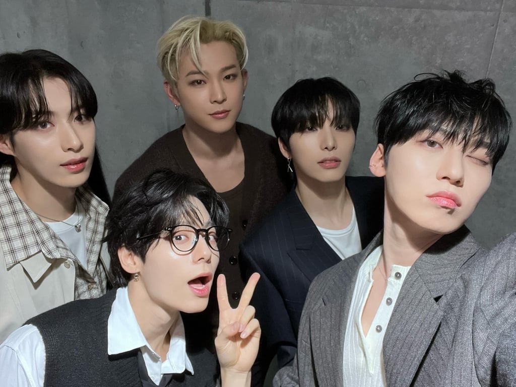 新作揃え Kingdom to Road on Oneus band boy K-pop reality show TV K-POP・アジア