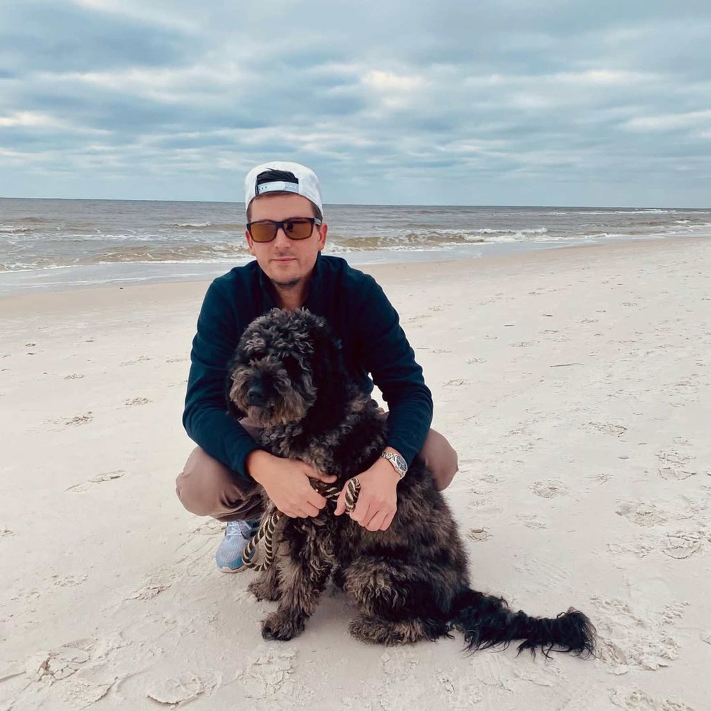 Cam Arnold is expecting his first baby with wife Lauren Alaina. Photo: @arnold.cam/Instagram Cam Arnold is expecting his first baby with wife Lauren Alaina. Photo: @arnold.cam/Instagram