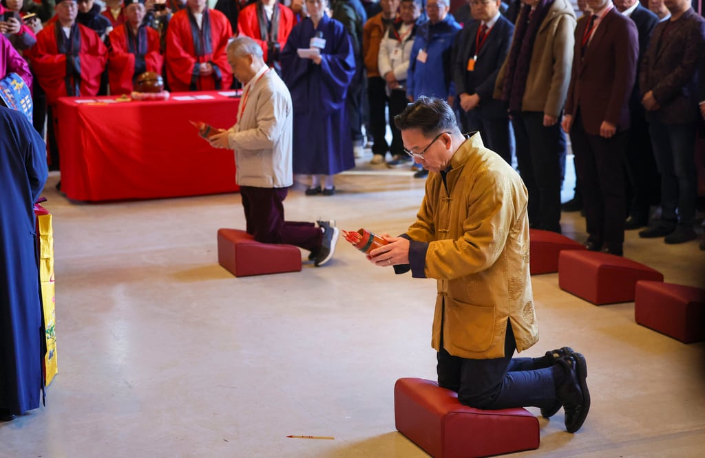 Rural chief Kenneth Lau has urged Hongkongers to do what is right and not to be greedy. Photo: Dickson Lee