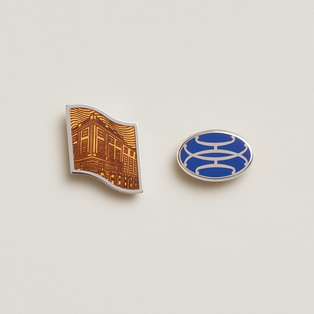 Hermès pin set (US$560)