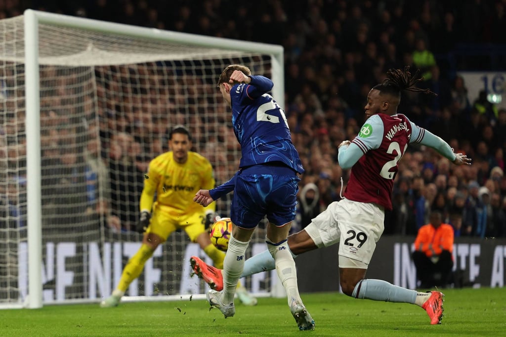 Chelsea’s Cole Palmer has his shot deflected into the goal by West Ham United’s Aaron Wan-Bissaka. Photo: AFP Chelsea’s Cole Palmer has his shot deflected into the goal by West Ham United’s Aaron Wan-Bissaka. Photo: AFP