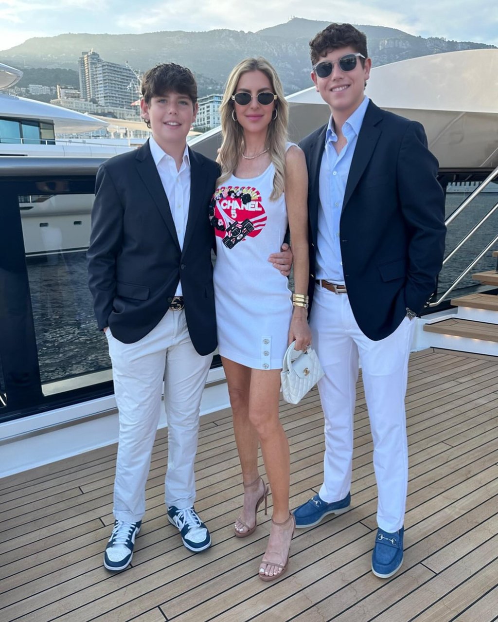 Amy Baier with her two sons Paul and Daniel. Photo: @amyhbaier/Instagram