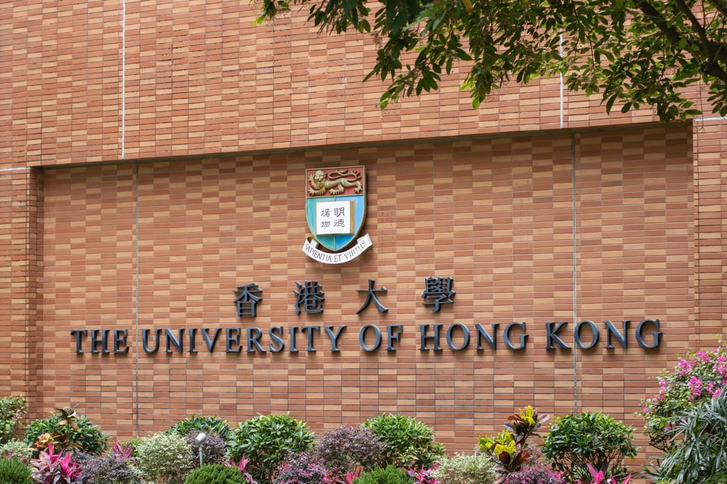 HKU’s Main Library houses 5 million electronic books and 150,000 electronic journals – in addition to 3 million print books – to meet students’ growing preference for reading and downloading digital resources. Photo: Shutterstock