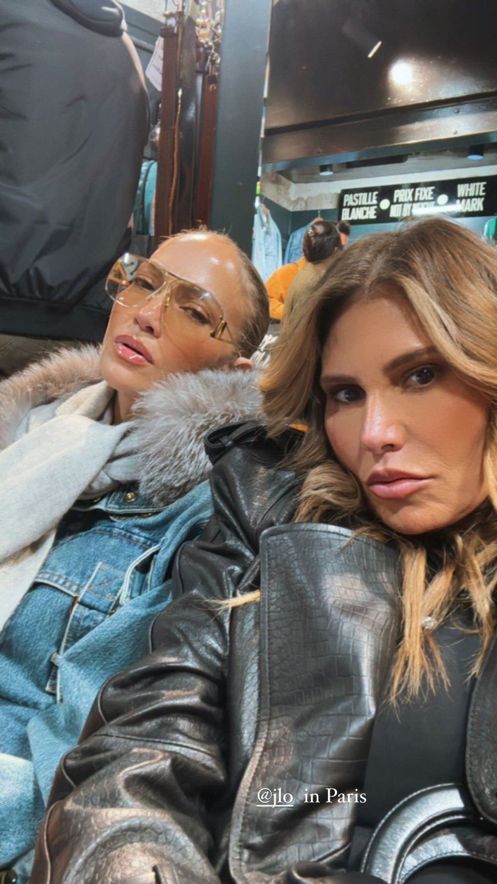Jennifer Lopez and Loren Ridinger grieved together over the past few years. Photo: @JLopezUpdate/X Jennifer Lopez and Loren Ridinger grieved together over the past few years. Photo: @JLopezUpdate/X